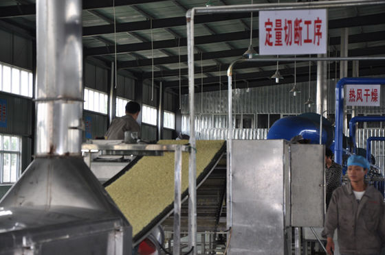 Chine Le grain de céréale a fait frire la fréquence des fabricants 50hz de machines de nouilles instantanées fournisseur