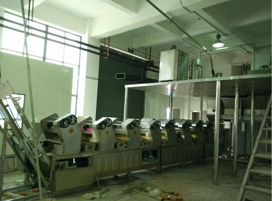 Chine 2 - Chaîne de production manuelle de nouille de poids de 3 tonnes surveillance du poids précise de nouille fournisseur