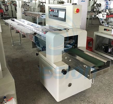 Chine Machine d'emballage de biscuit de petit pain d'oeufs, machine à emballer automatique horizontale de biscuit fournisseur