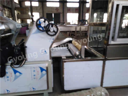 Chine Nouilles complètement automatiques d'OEM faisant la machine, machine de développement de nouille rapide fournisseur