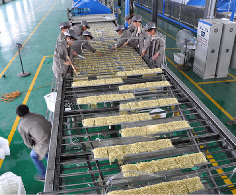 Chaîne de production de fabrication instantanée frite automatique de fabricant de la Chine machine fournisseur