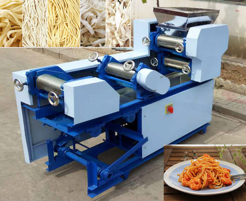 Nouilles fraîches chinoises faisant la ligne fournisseur de production à la machine fournisseur