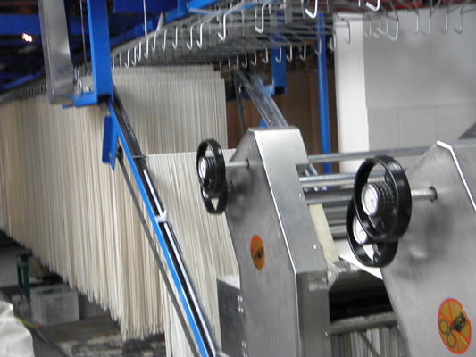 Machine fraîche de fabricant de bâton de nouilles sèche par amende automatique, machine de développement de nouille fournisseur